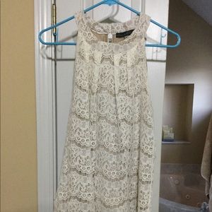 Lace sleeveless top
